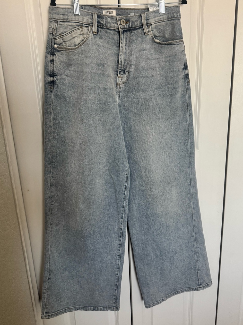 Kensie Light Blue Wide-Leg Jeans